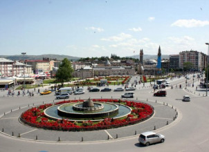 Sivas Cumhuriyet Meydani Mobese Kamera Canlı İzle